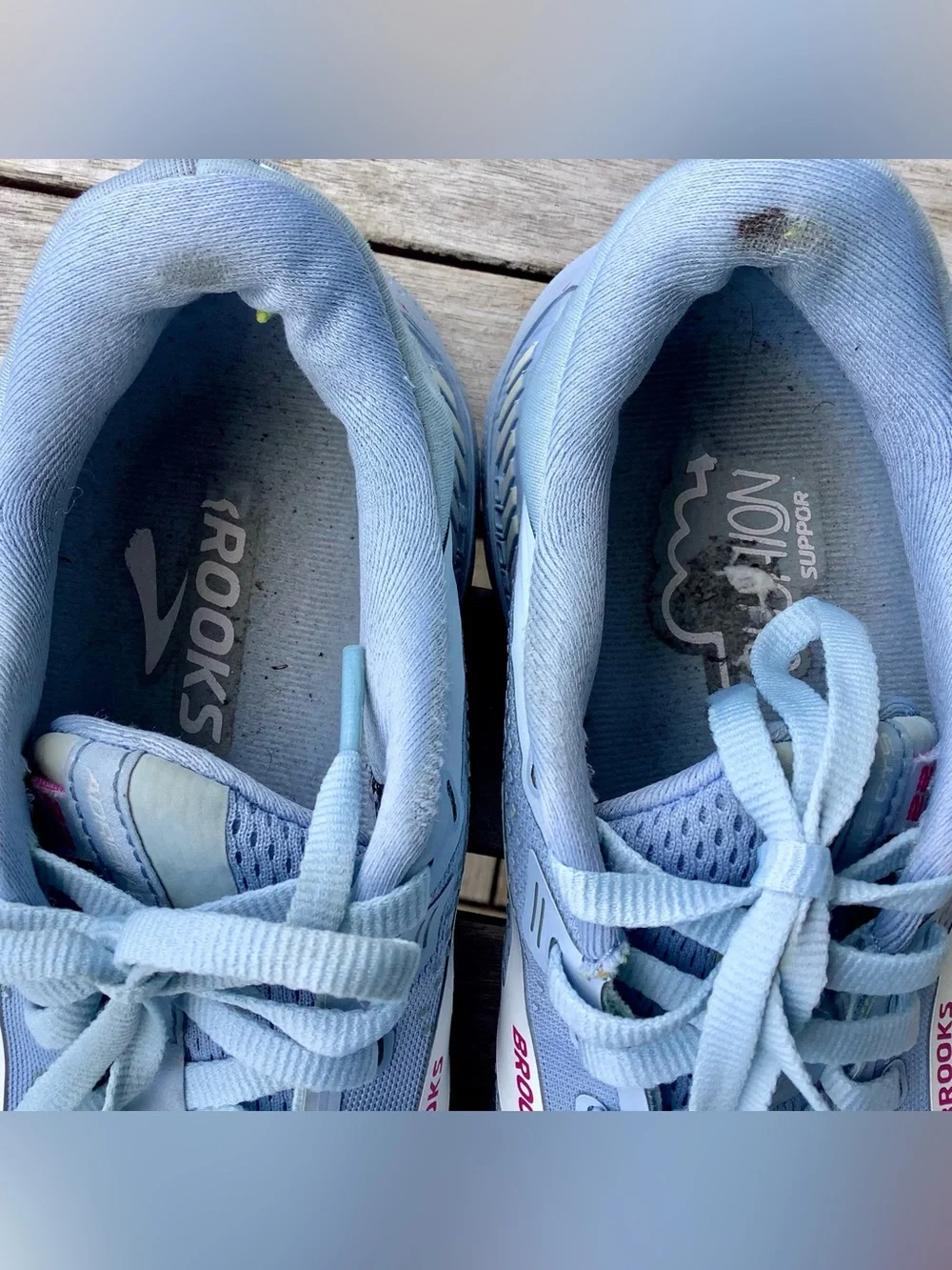 Brooks Adrenaline GTS 22 light blue running shoe - women's Sz 8.5 - Picture 6 of 8